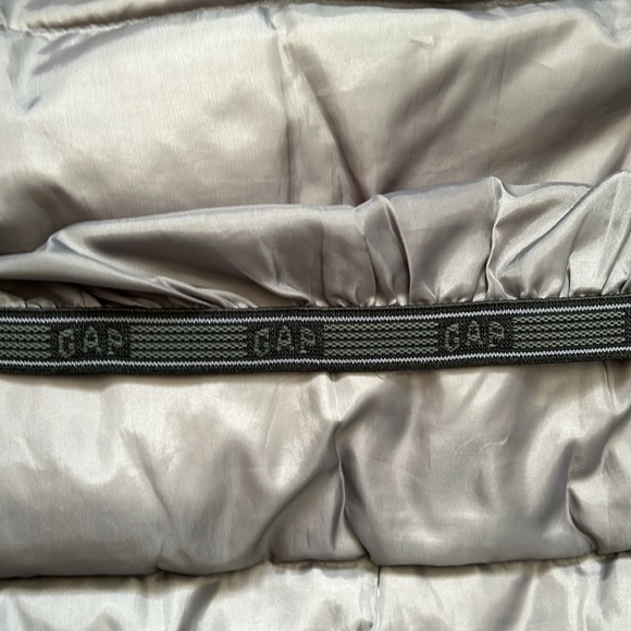 Gap 3T puffer winter jacket - Picture 14 of 15